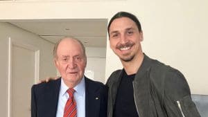 Ibrahimovic, foto con Juan Carlos: «Un re riconosce un altro re» – FOTO