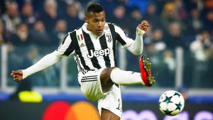Alex Sandro e Pjanic fanno gola in Europa, ma la Juventus ha un piano