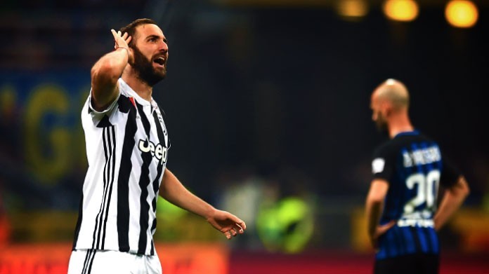 Higuain esultanza bis inter juventus aprile