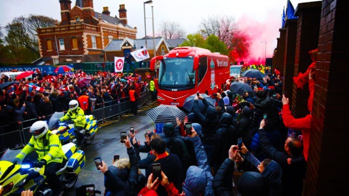 tifosi liverpool pullman