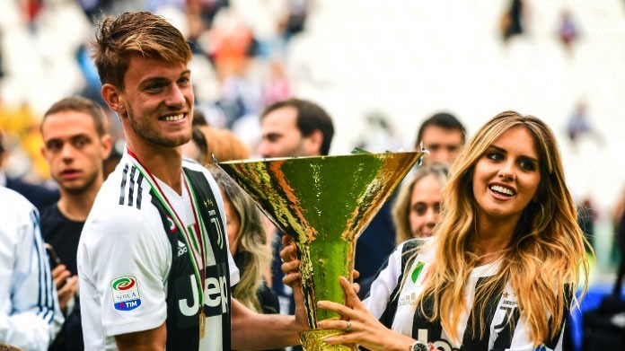rugani michela persico fidanzata juventus premiazione scudetto maggio 2018