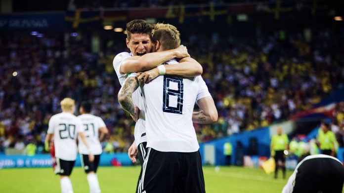 Muller kroos esultanza germania mondiali giugno