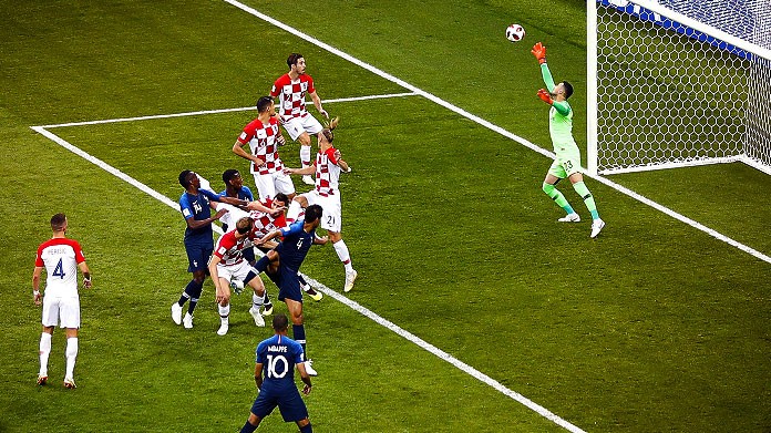 mandzukic autogol francia croazia mondiali luglio 2018