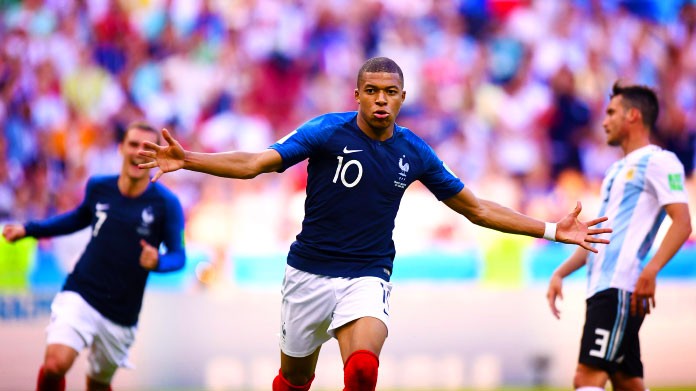 pogba esultanza francia argentina mondiali giugno 2018