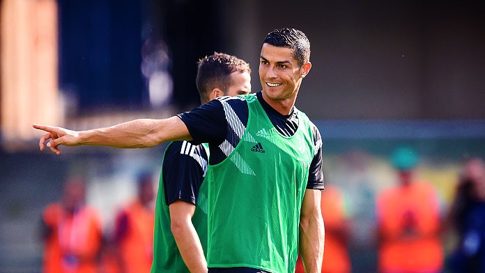 cristiano ronaldo juventus riscaldamento bis agosto 2018
