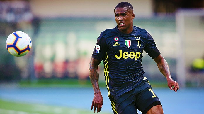 douglas costa juventus agosto 2018