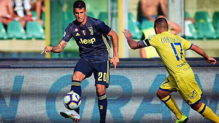 joao cancelo chievo juventus agosto 2018