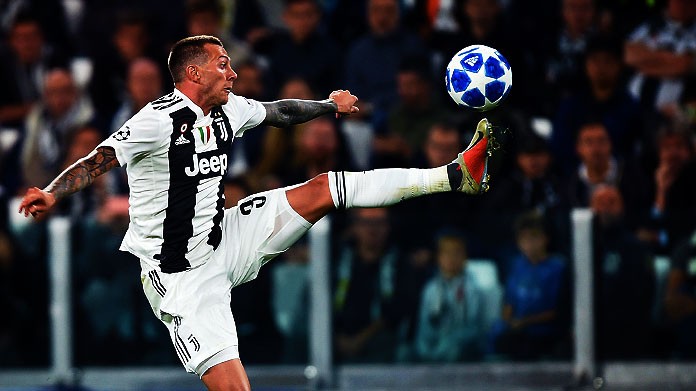 nike phantom bernardeschi