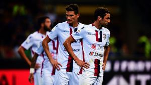 Milan-Cagliari si gioca! I rossoblù sono partiti dopo esser stati bloccati ad Assemini dai pastori