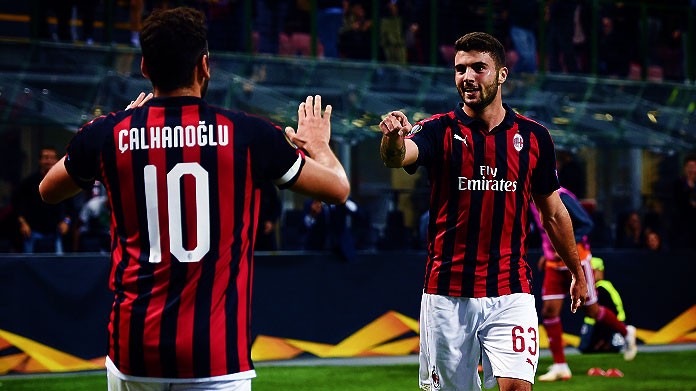 calhanoglu cutrone esultanza milan ottobre 2018