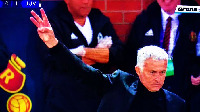 mourinho triplete manchester united ottobre 2018