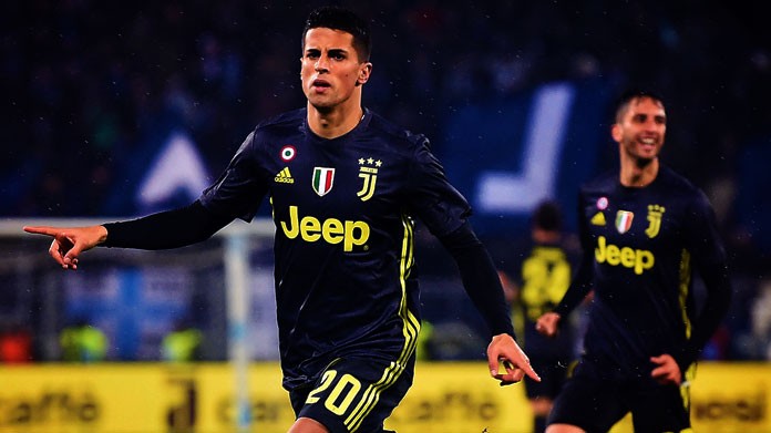 joao cancelo esultanza juventus gennaio 2019