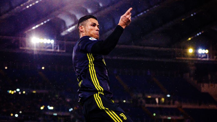 cristiano ronaldo esultanza bis juventus gennaio 2019