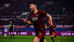PAGELLE Roma Lazio: Dzeko primeggia, Acerbi il migliore dei biancocelesti VOTI