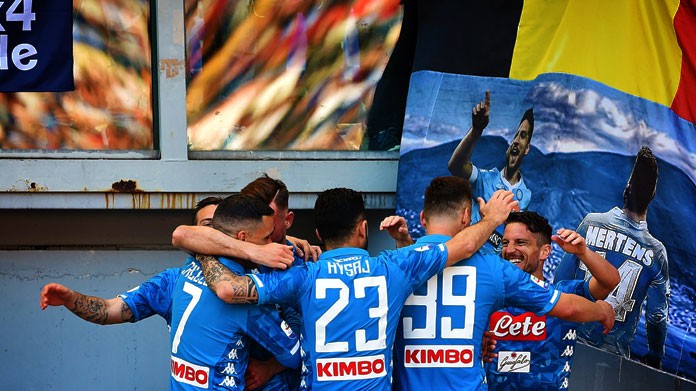 Napoli esultanza marzo