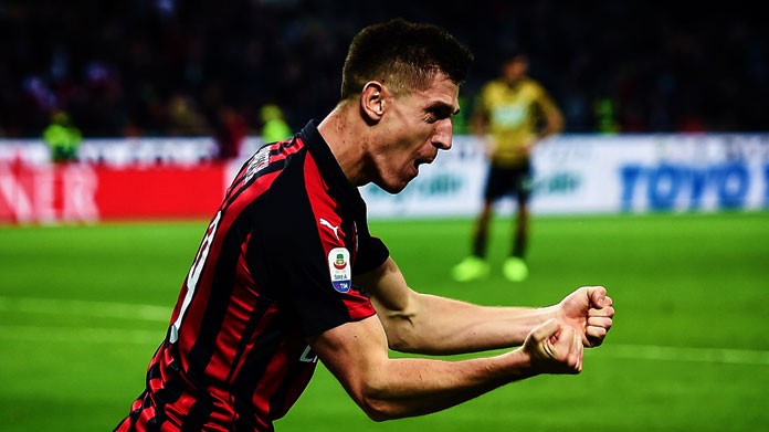 piatek esultanza tris milan aprile 2019