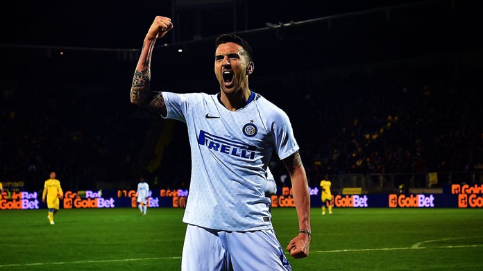 vecino esultanza inter aprile 2019