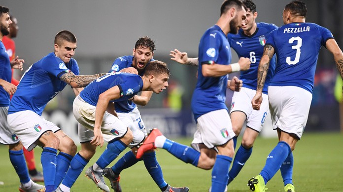 Esultanza gol barella