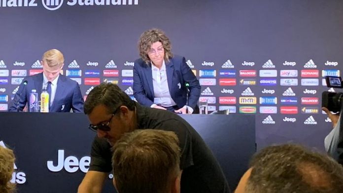 raiola de ligt conferenza