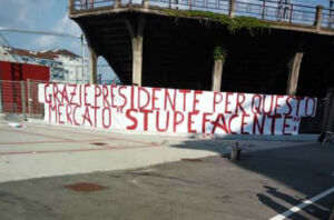Torino, striscione contro Cairo: «Grazie per questo mercato» - FOTO 32 WhatsApp Image 2019 08 25 at 19.02.22
