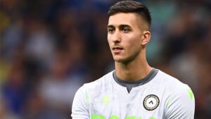 Udinese, Musso a un bivio: Inter o Milan nel futuro dell’argentino