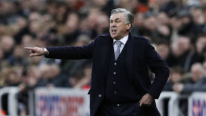 Allenatori italiani all’estero: Ancelotti frena lo United! Pari prezioso per Grosso