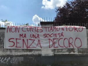 Toro, la contestazione dei tifosi continua: «Società senza decoro» - FOTO 39 contestazioni tifosi toro 1