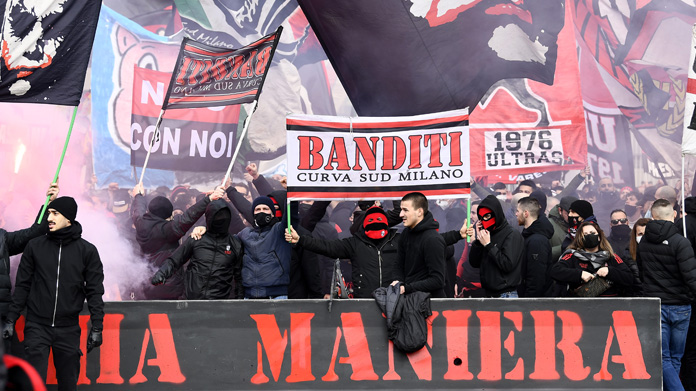 Milan Inter verso il derby: le immagini dei tifosi a San Siro - VIDEO e FOTO 52 Tifosi Milan 2