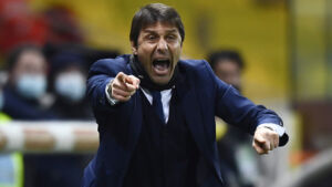 Inter, sei da scudetto. Battuto il Parma nel posticipo, Milan a -6, Juve a -10