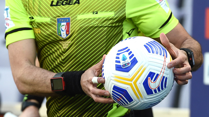 Pallone serie a arbitro