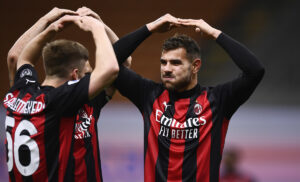 Milan Benevento 2-0: rossoneri agganciati alla corsa Champions