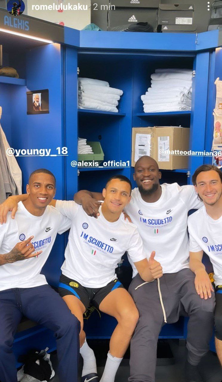 Inter, da Lautaro ad Hakimi tutti pazzi per lo scudetto - FOTO 44 photo 2021 05 05 12.36.55