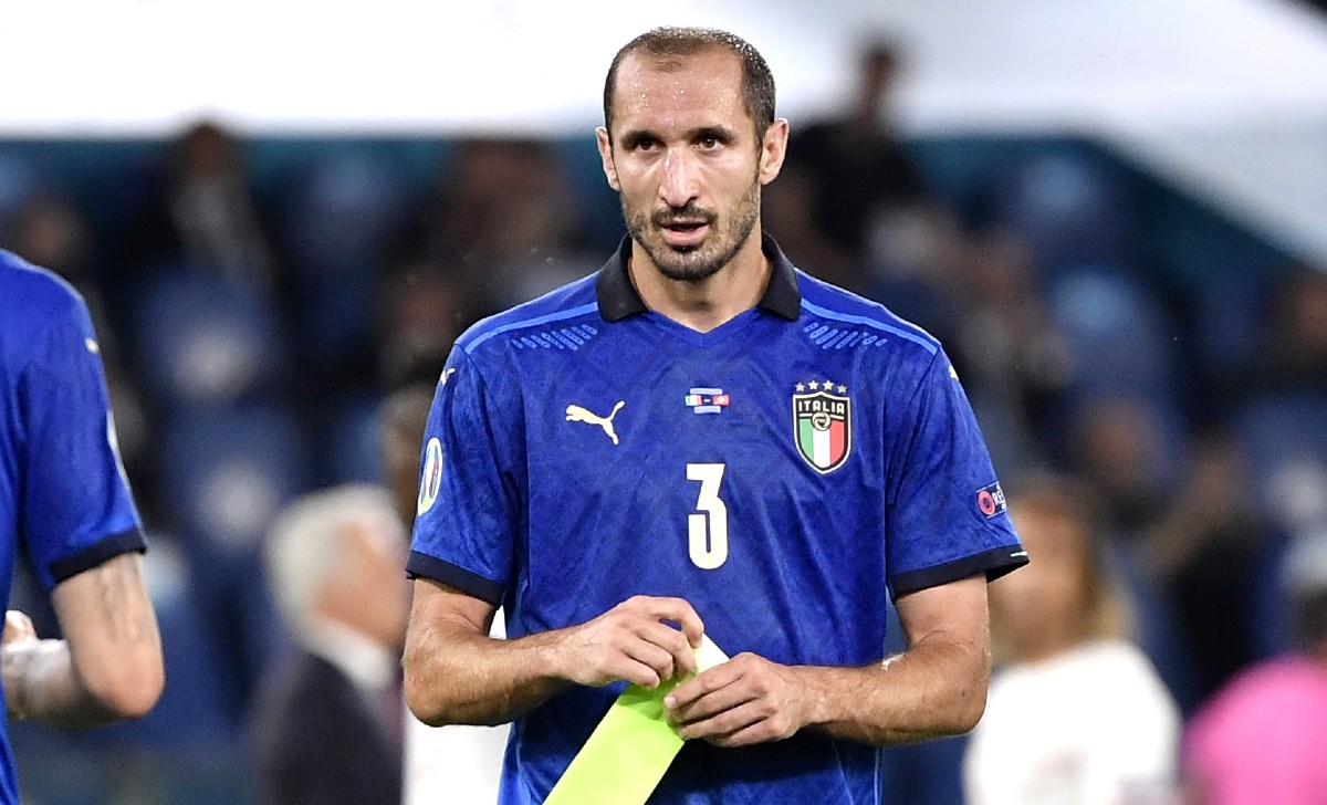 Chiellini, la sofferenza dalla tribuna. Ecco il messaggio ...