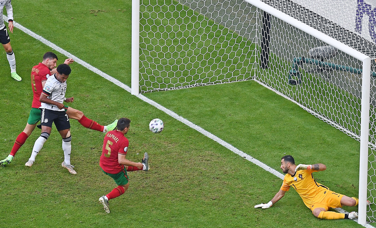 Portogallo Germania autogol Raphael
