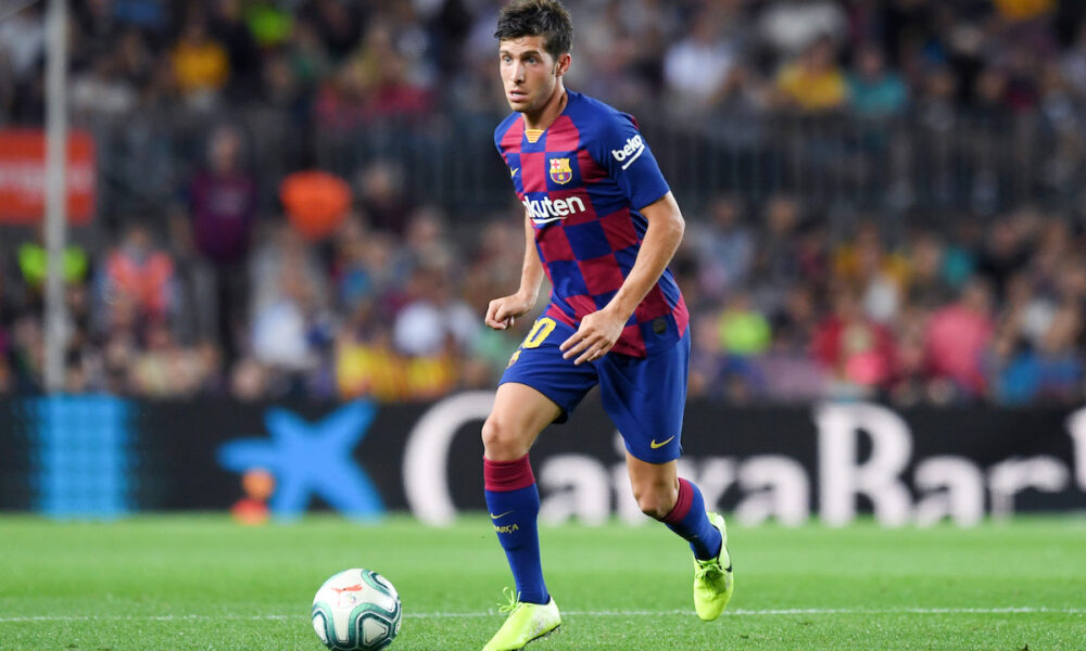 Inter Barcellona, anche Sergi Roberto fa il suo pronostico. Il giocatore del Como: «L’Inter inizierà così, ma il Barcellona…»