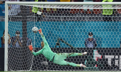 Sommer rigore Mbappe