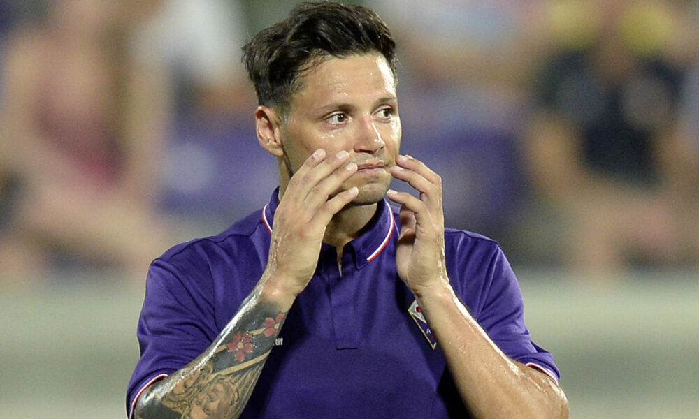 Zarate annuncia l’addio al calcio: «Si conclude la tappa più bella della mia vita. Mi licenzio da giocatore ma non saluterò mai il calcio» – FOTO