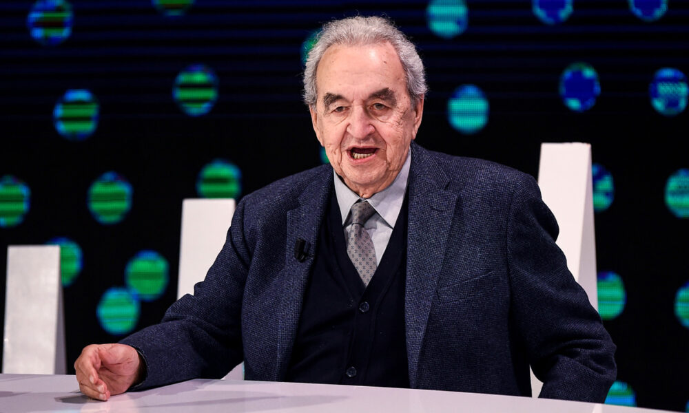 È morto Bruno Pizzul, lutto nel calcio per lo storico telecronista
