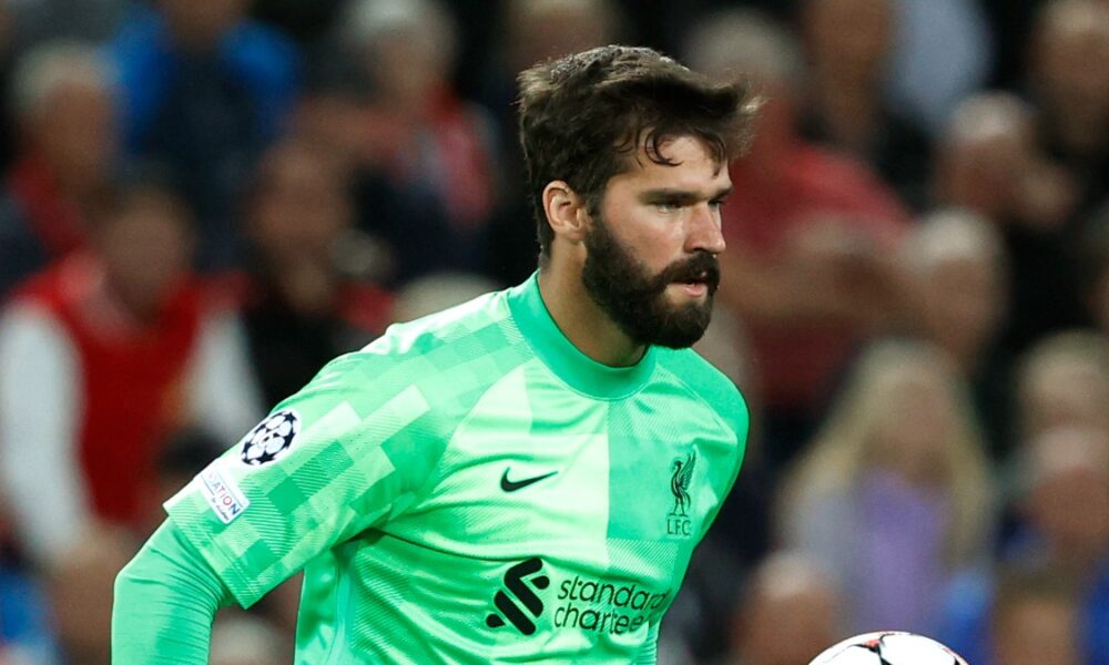 Mercato Juventus, sprint Alisson per la porta: c’è già l’apertura! La volontà del brasiliano e l’offerta sul tavolo
