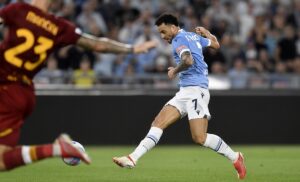 Pagelle Lazio Roma: Felipe Anderson è indomabile, Vina e Mancini in difficoltà – VOTI