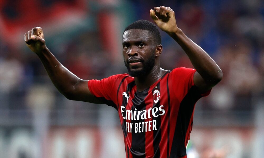 Tomori sicuro sul Milan: «Voglio raggiungere quel grande obiettivo. Su Ibrahimovic vi dico questo»