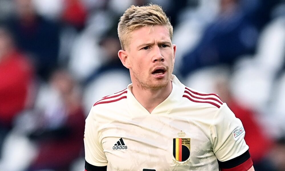 Napoli, De Bruyne illumina la seconda giornata azzurra: visite mediche e nuovi volti
