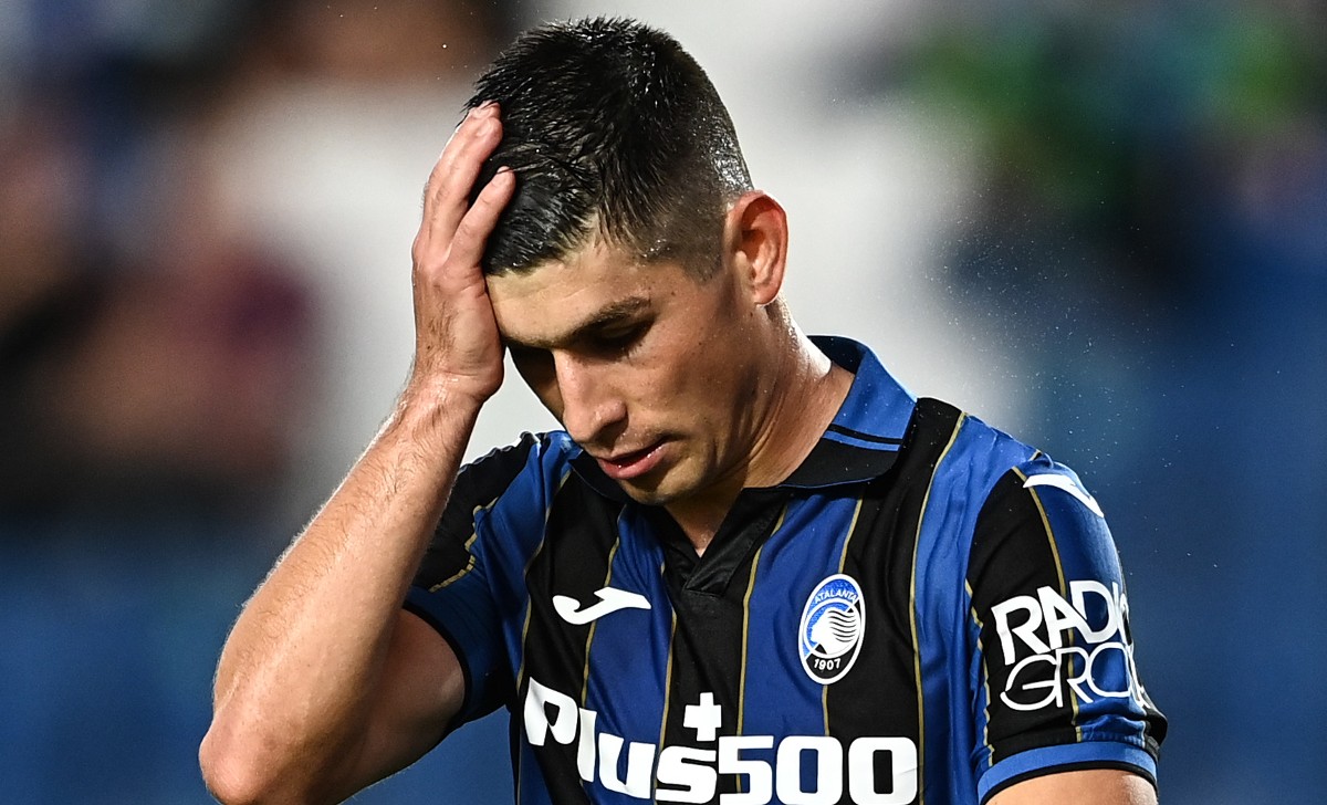 Infortunio Malinovskyi, brutto colpo da parte del trequartista del Genoa durante la gara contro il Frosinone