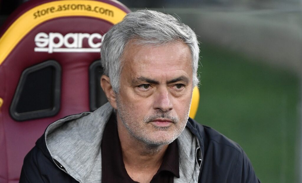 Mourinho AS07303 (1)