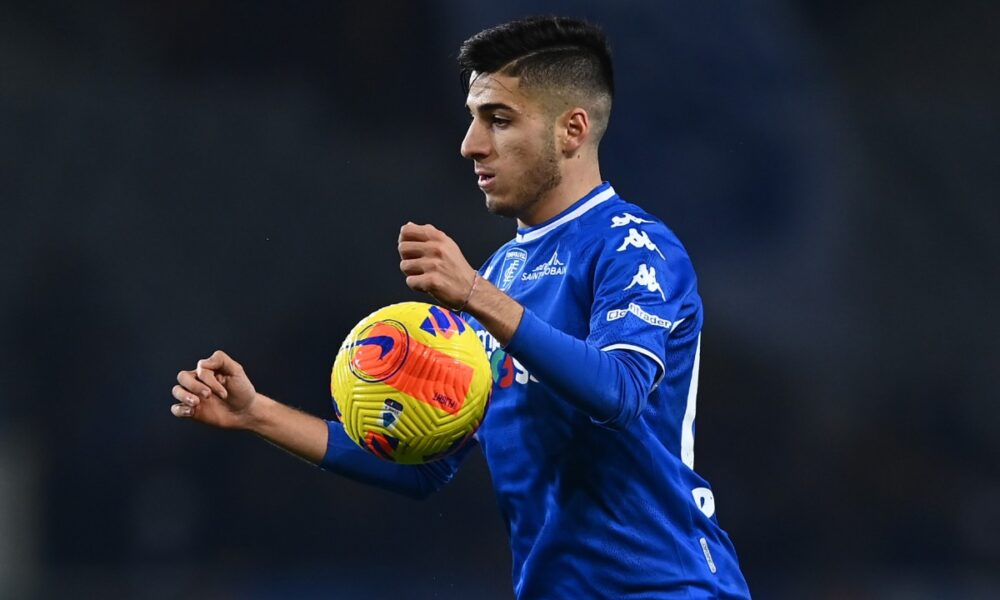 Calciomercato Como, pressing decisivo per Parisi. Le ultime novità sulla trattativa con la Fiorentina