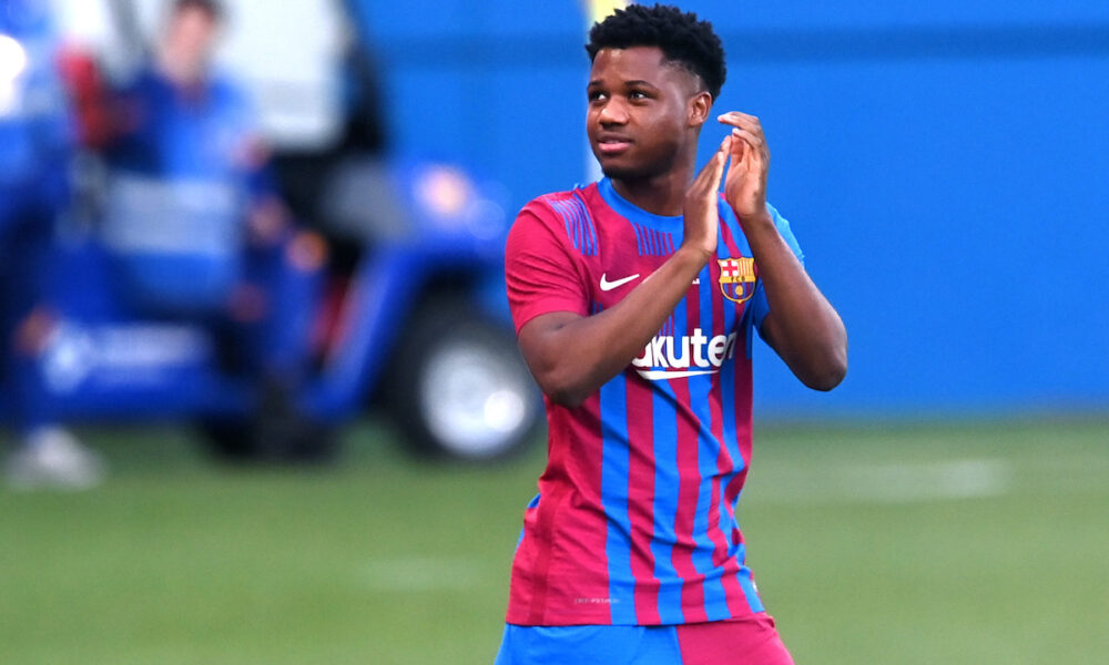 Calciomercato estero, Deco apertissimo sulle strategie del Barcellona: «Ecco chi resta e chi lascia. Garcia titolare, Fati? Siamo aperti»