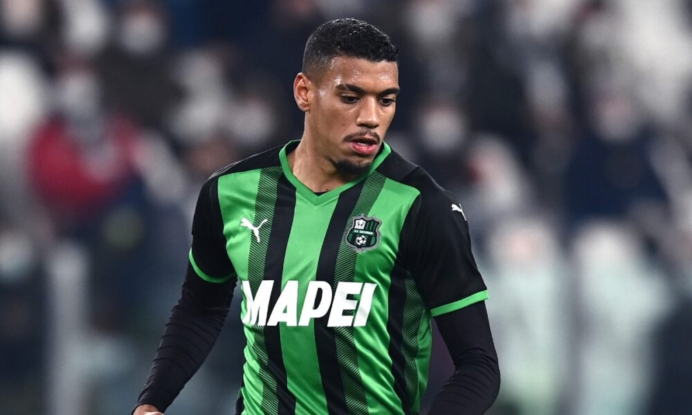 Sassuolo, su Tressoldi si fa avanti il San Paolo. Il centrale è fuori dai piani dei neroverdi, i dettagli
