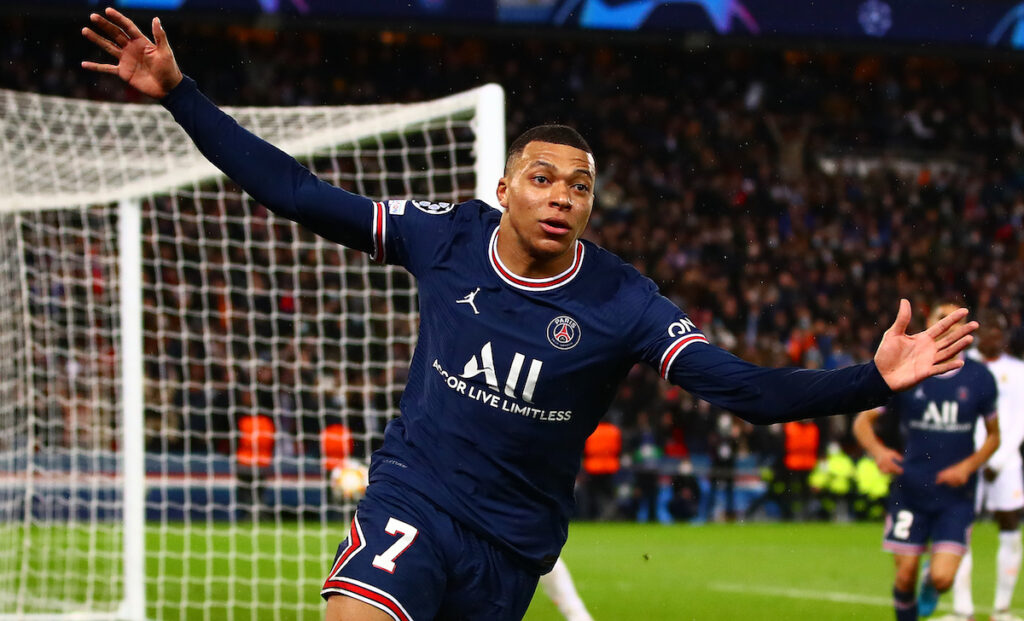 Paris Saint Germain v Real Madrid: Round Of Sixteen Leg One UEFA Champions League