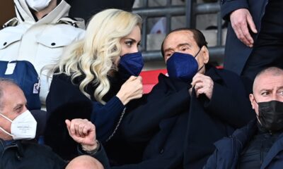 Berlusconi Fascina MG8 6731