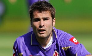 Mutu: «Allenare la Fiorentina sarebbe un sogno. Vlahovic? Solo il tempo dirà se ha fatto bene»